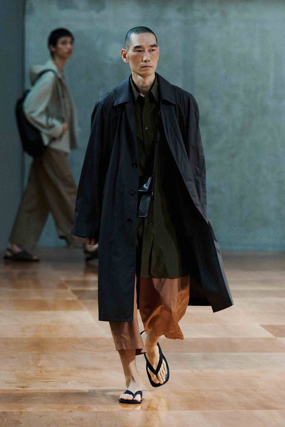 LOOK 30