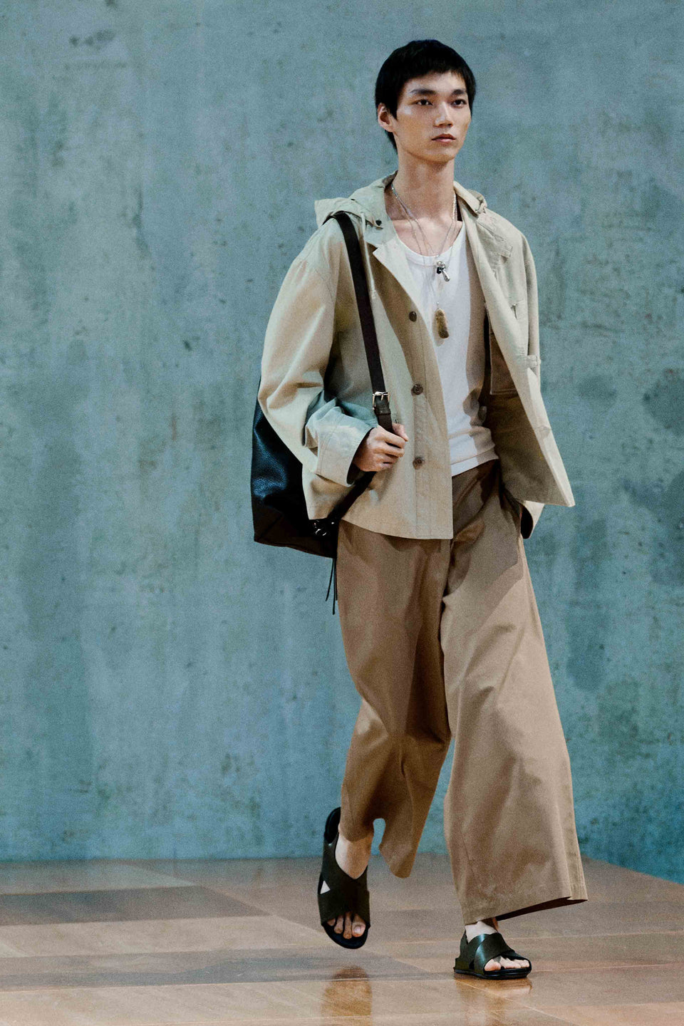 LOOK 31