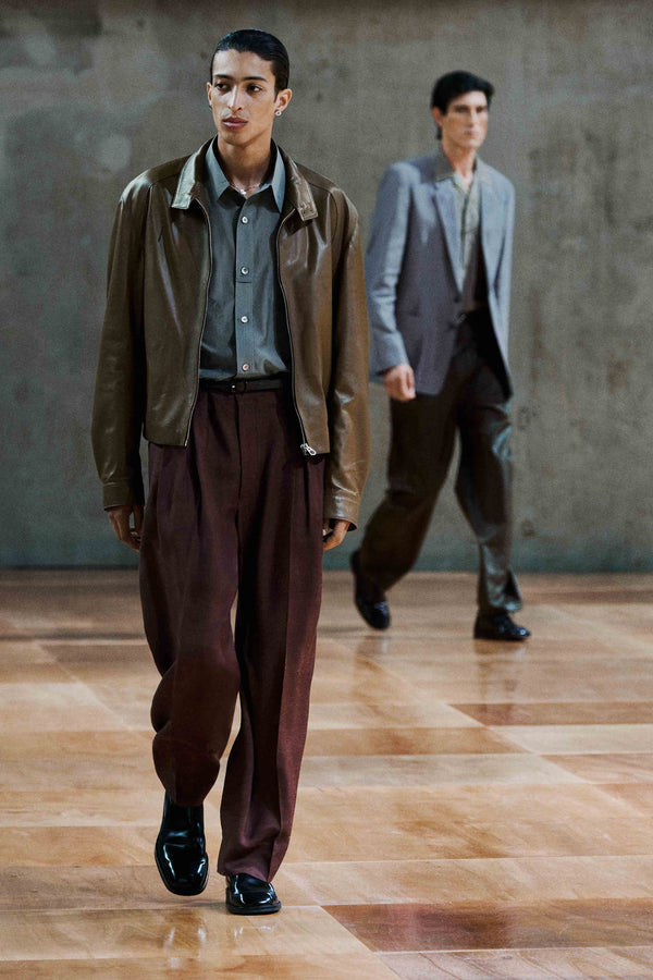 LOOK 37