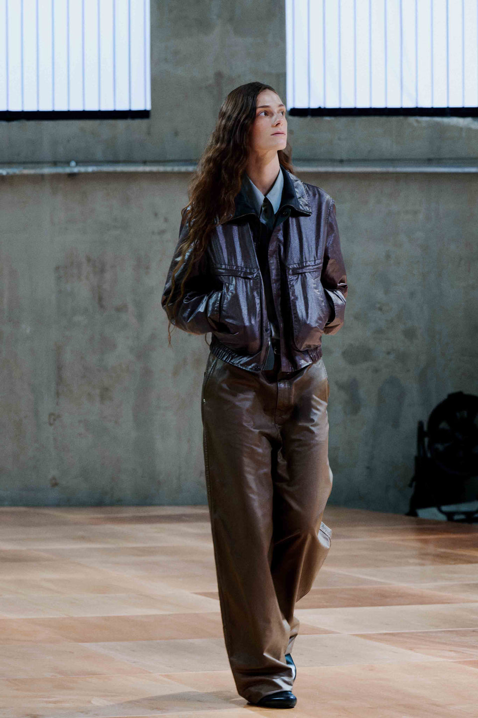 LOOK 50