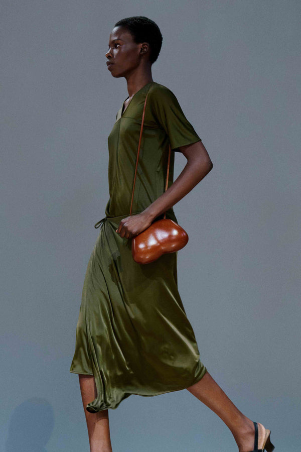 LOOK 53