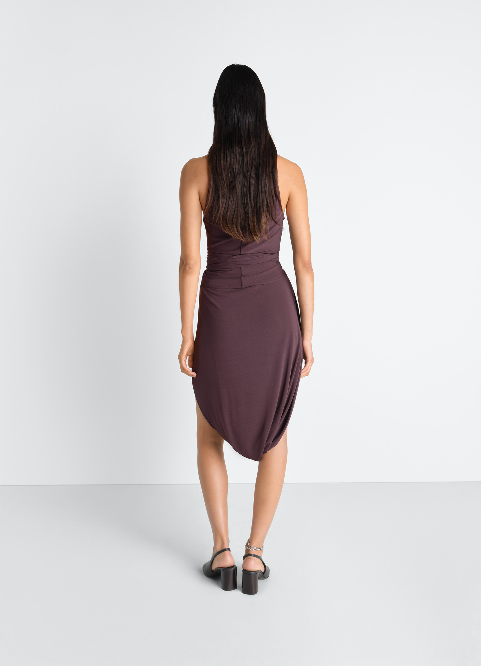 Sleeveless wrap top in viscose crepe jersey, model shot, back view draped back style