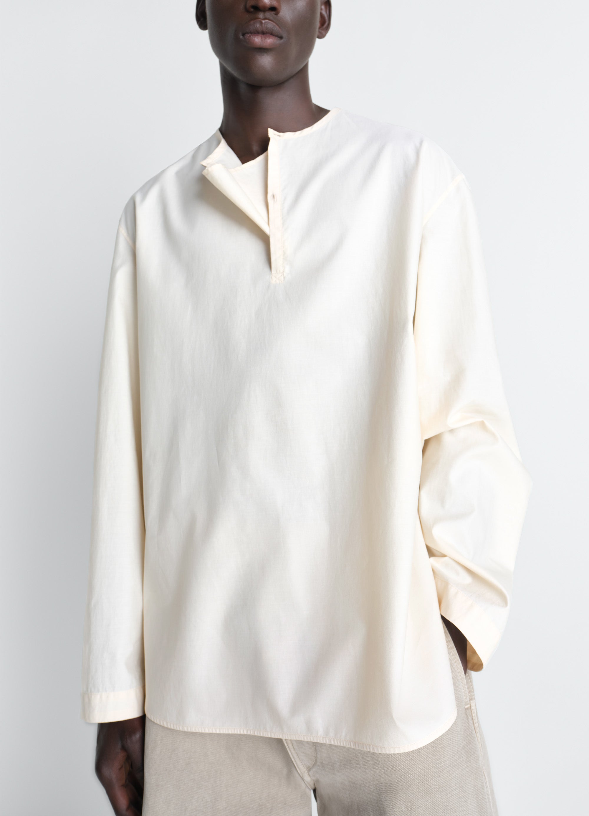 VAREUSE TOP IN WASHED COTTON SILK - Light Cream - Washed Cotton