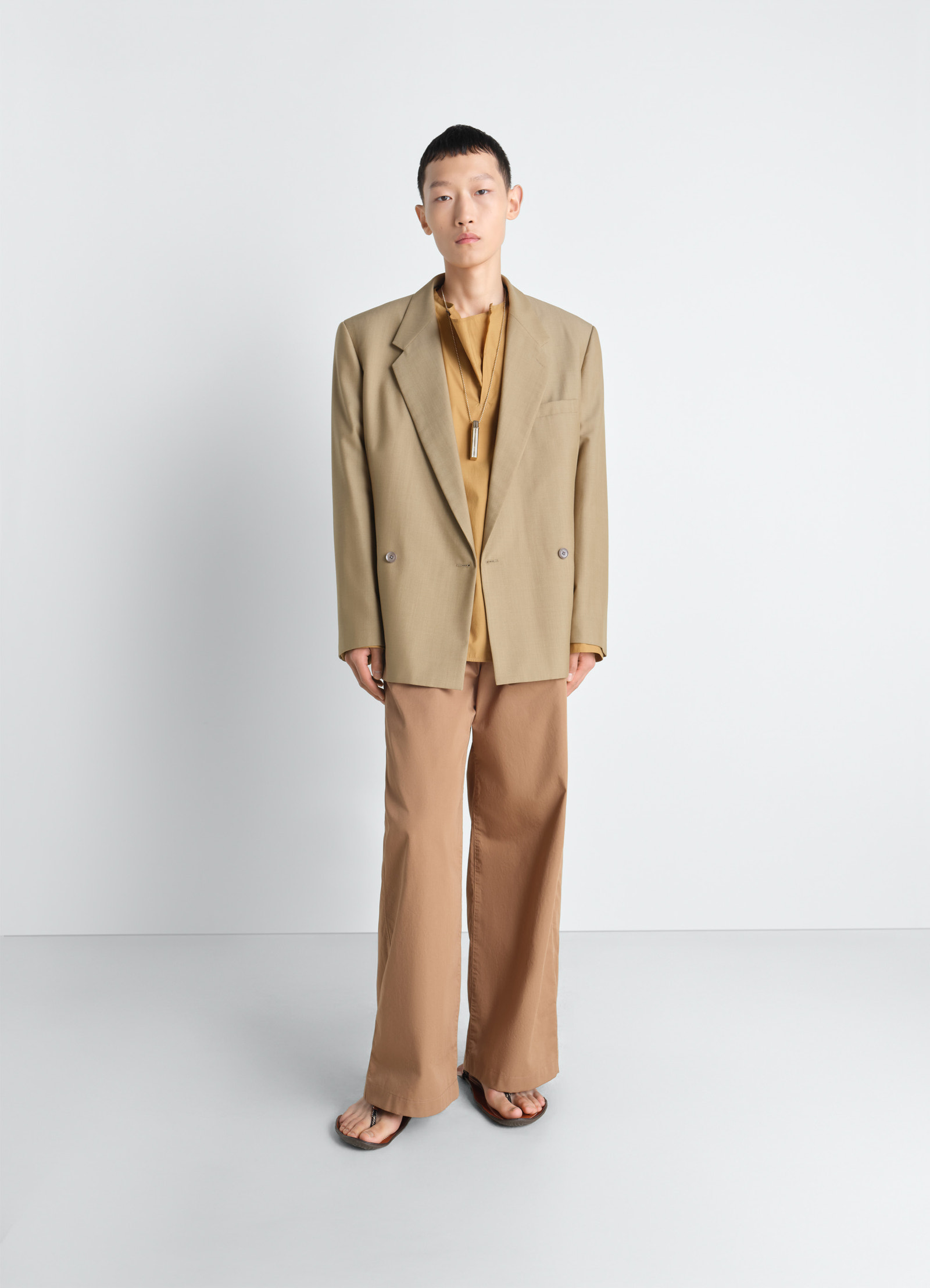 Vareuse top in washed cotton silk, model shot, full body view loose fit layers