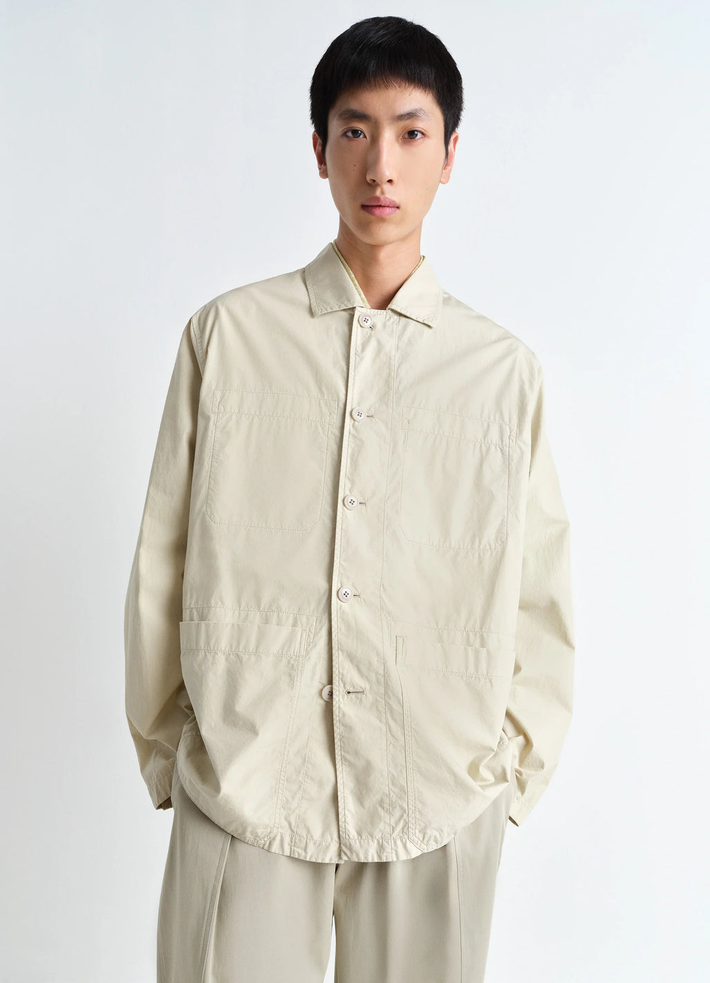 Workwear Shirt Jacket in Lightweight Cotton Poplin, model shot, Front view Relaxed tailored silhouette