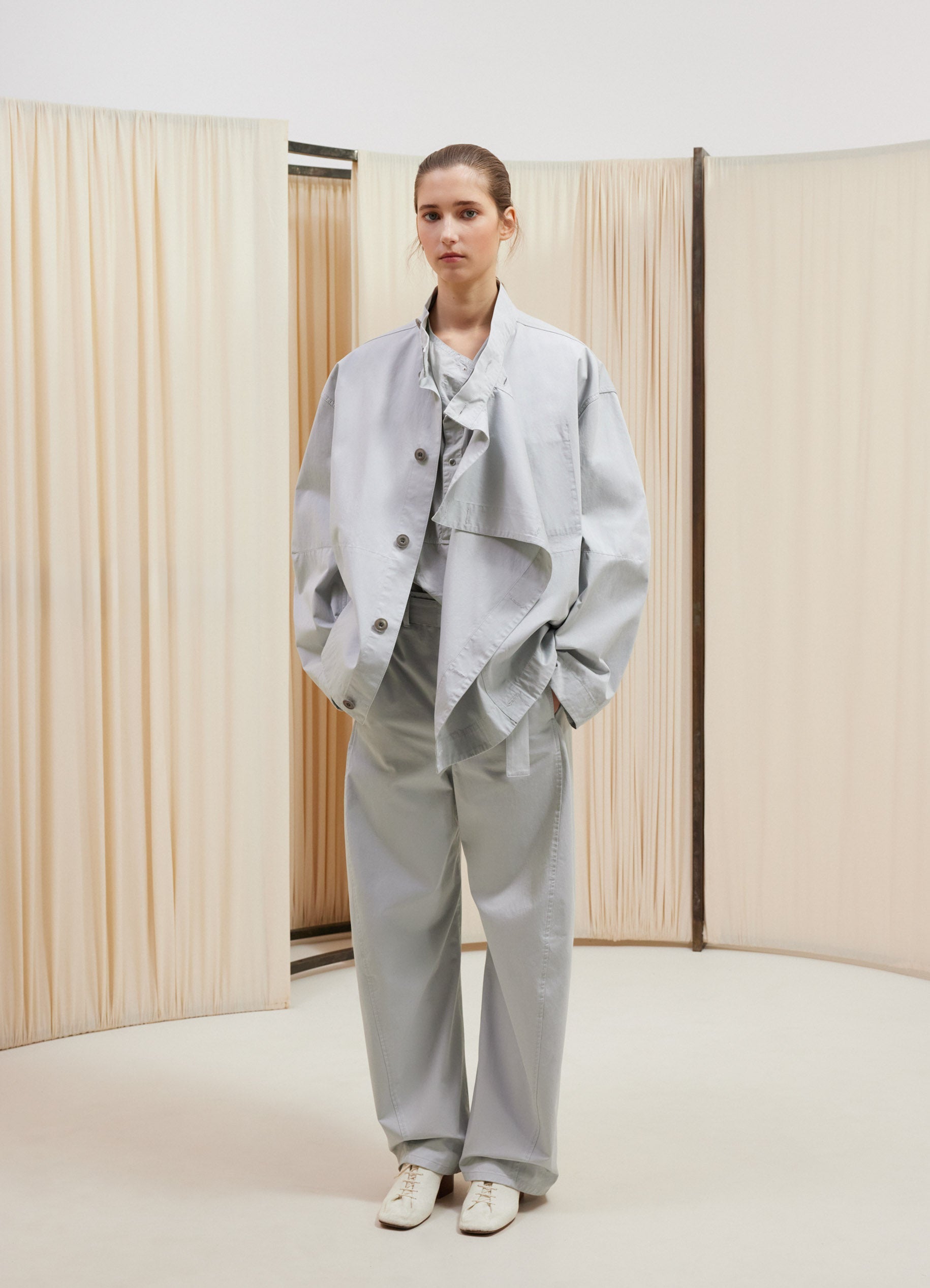 르메르 Lemaire ASYMMETRICAL BLOUSON,CLOUD GREY