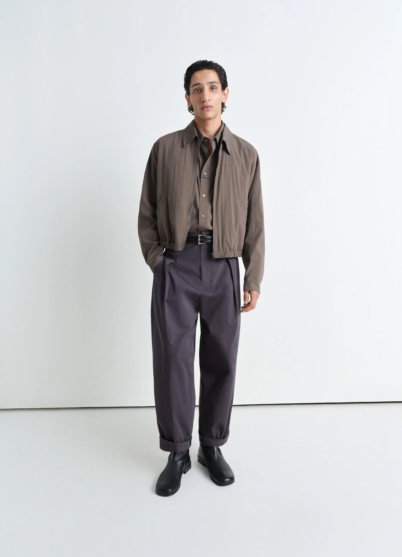 Zipped blouson in technical lyocell, model shot, 3/4 view collared design