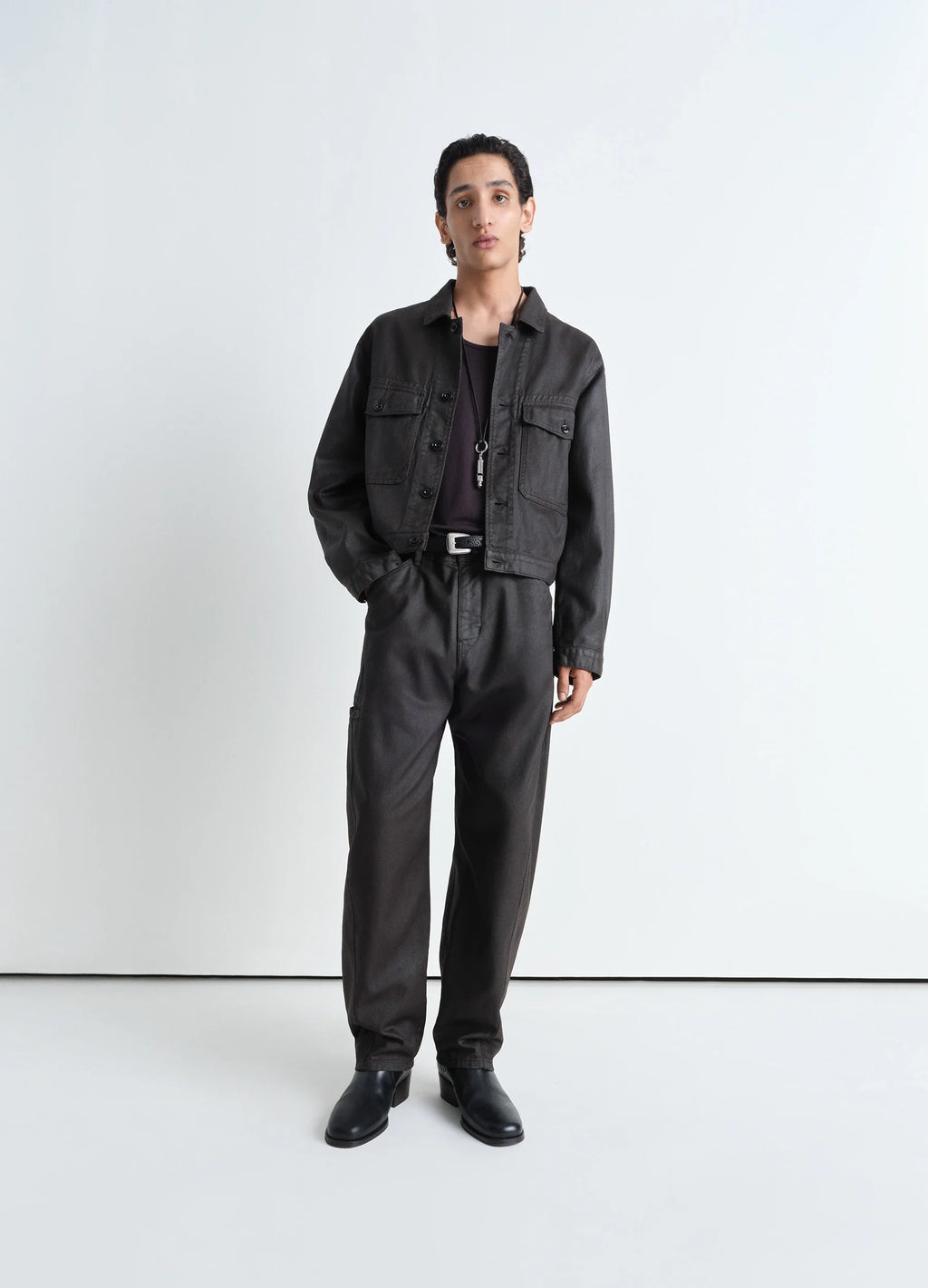 TRUCKER JACKET - Dark Chocolate - Shiny Coated Medium Denim - Men