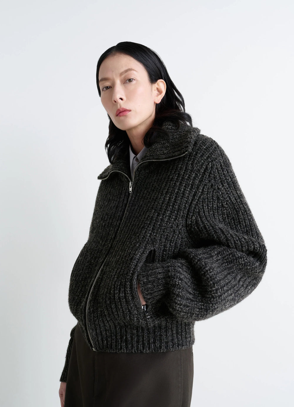 Crafted Densely Ribbed Knit in Alpaca and Yak Wool, model shot, Front view Fitted cut with collar