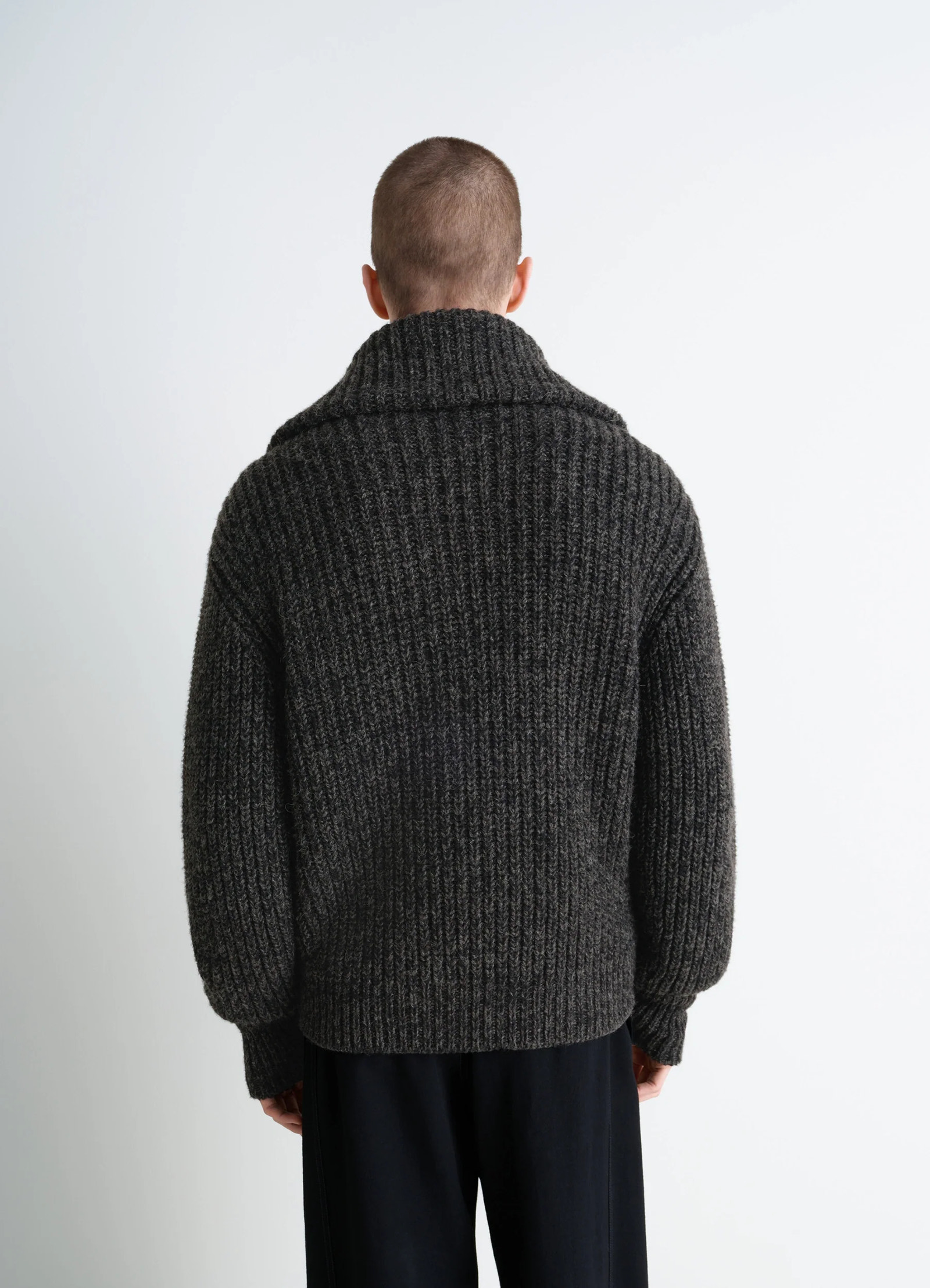 Crafted zip-up cardigan in heather alpaca yak wool, model shot, back view dense ribbed knit texture