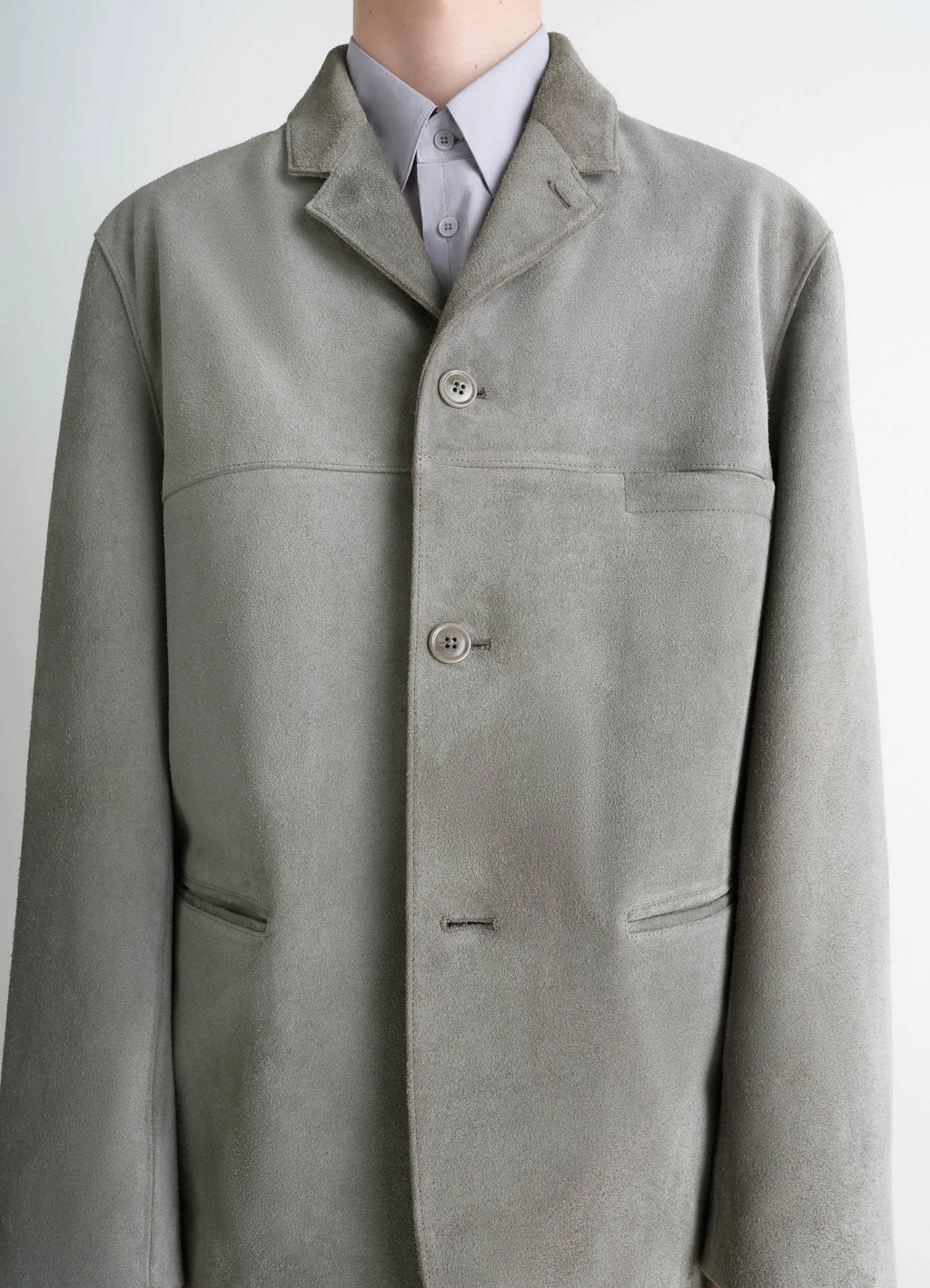 Suede Single Breasted Jacket in Brushed Suede Cow Leather, model shot, close-up detail classic collar design