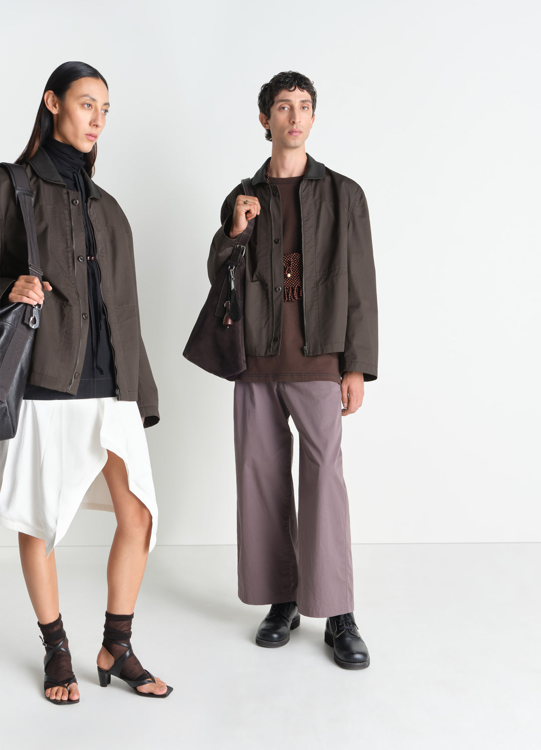 Leather Collar Blouson in Cotton Twill, model shot, Front view Relaxed cut, paneling