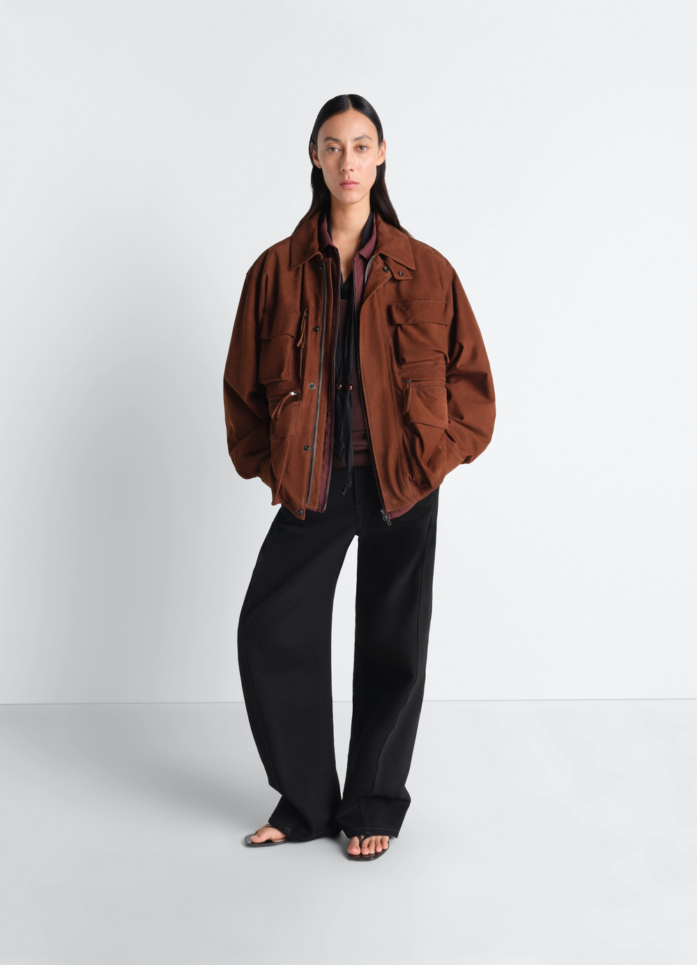 Reporter Jacket in Nubuck in Nubuck, model shot, three-quarter view oversized layered look