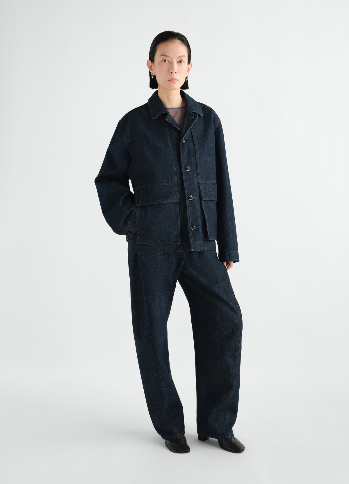 Boxy jacket in indigo denim
