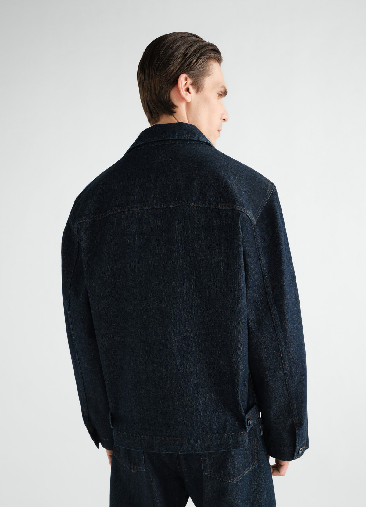 Boxy jacket in indigo denim