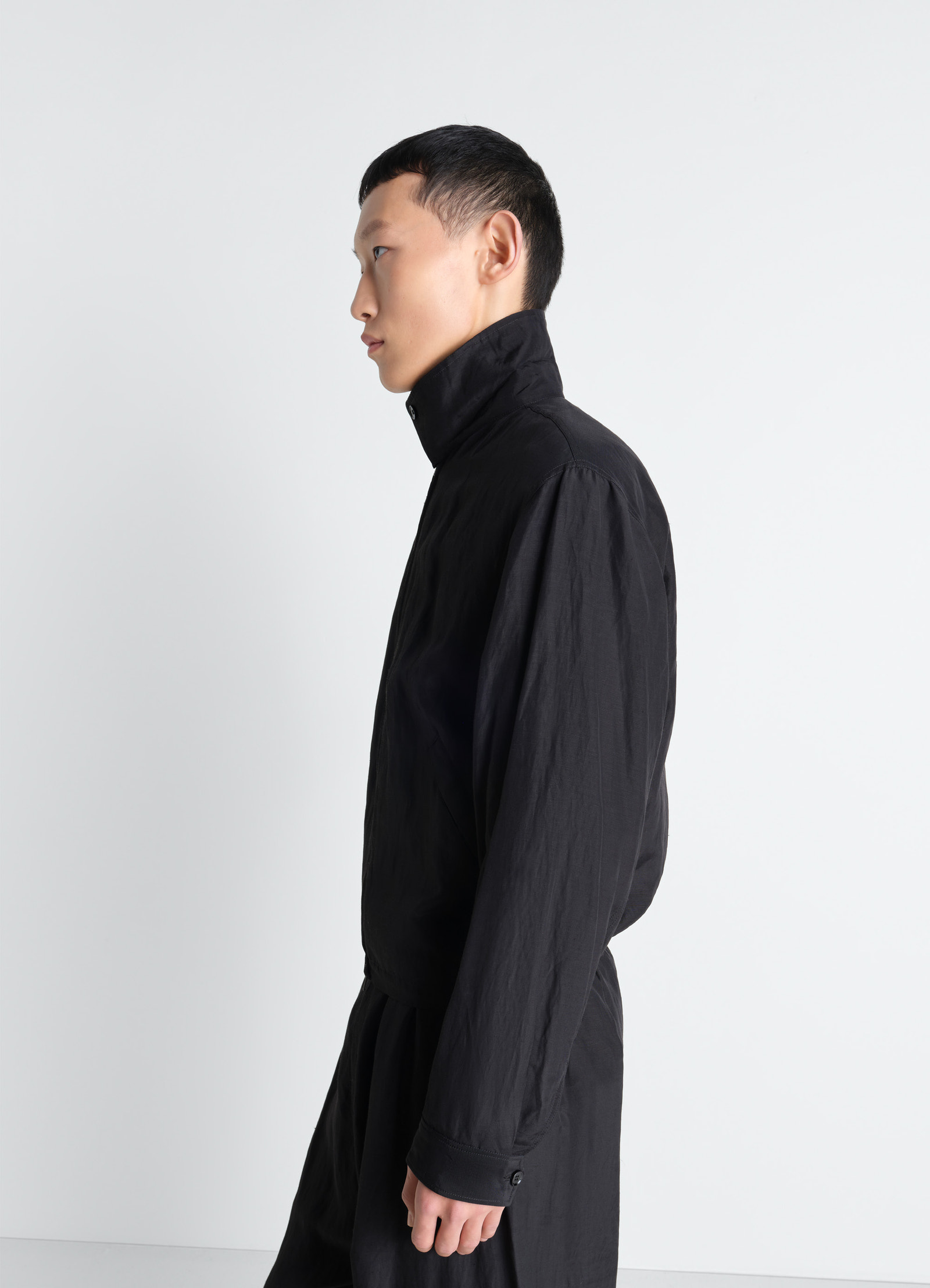 Lemaire short blouson in linen viscose, model shot, profile view high collar detail