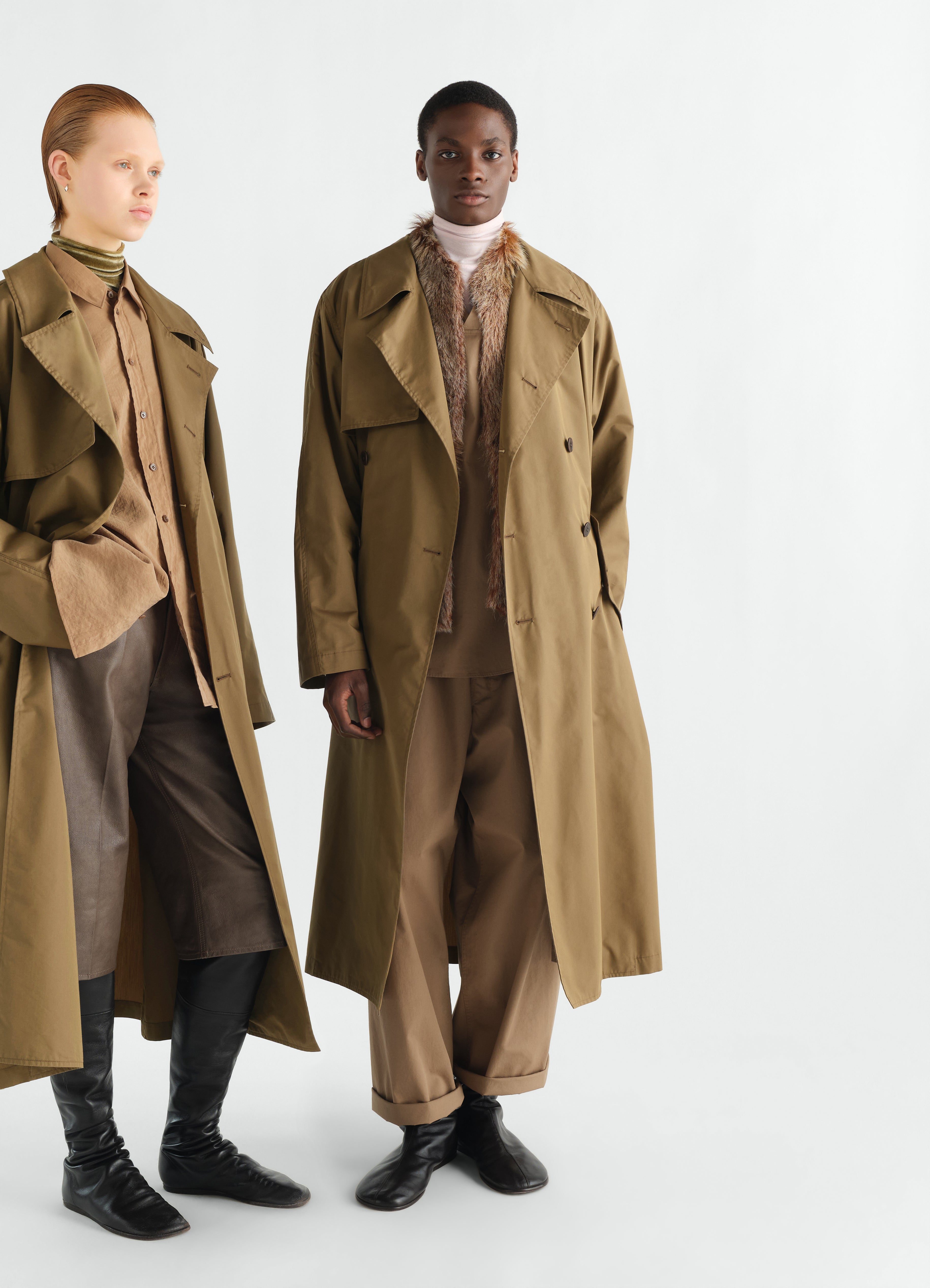 LIGHT TRENCH COAT IN WATER REPELLENT COTTON GABARDINE