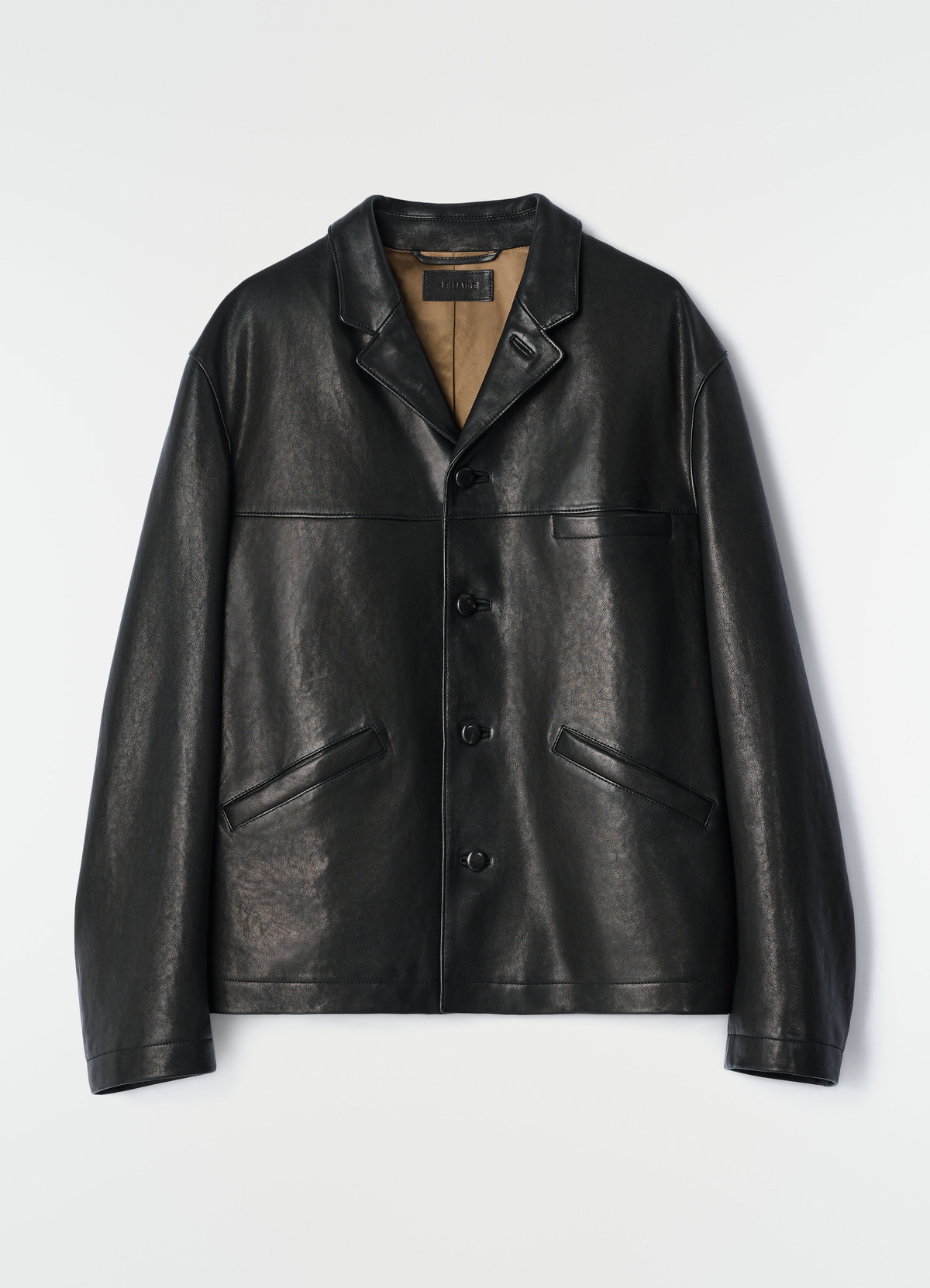 Veste à simple boutonnage en cuir d'agneau grainé, coloris noir, vue produit sur fond blanc, texture visible