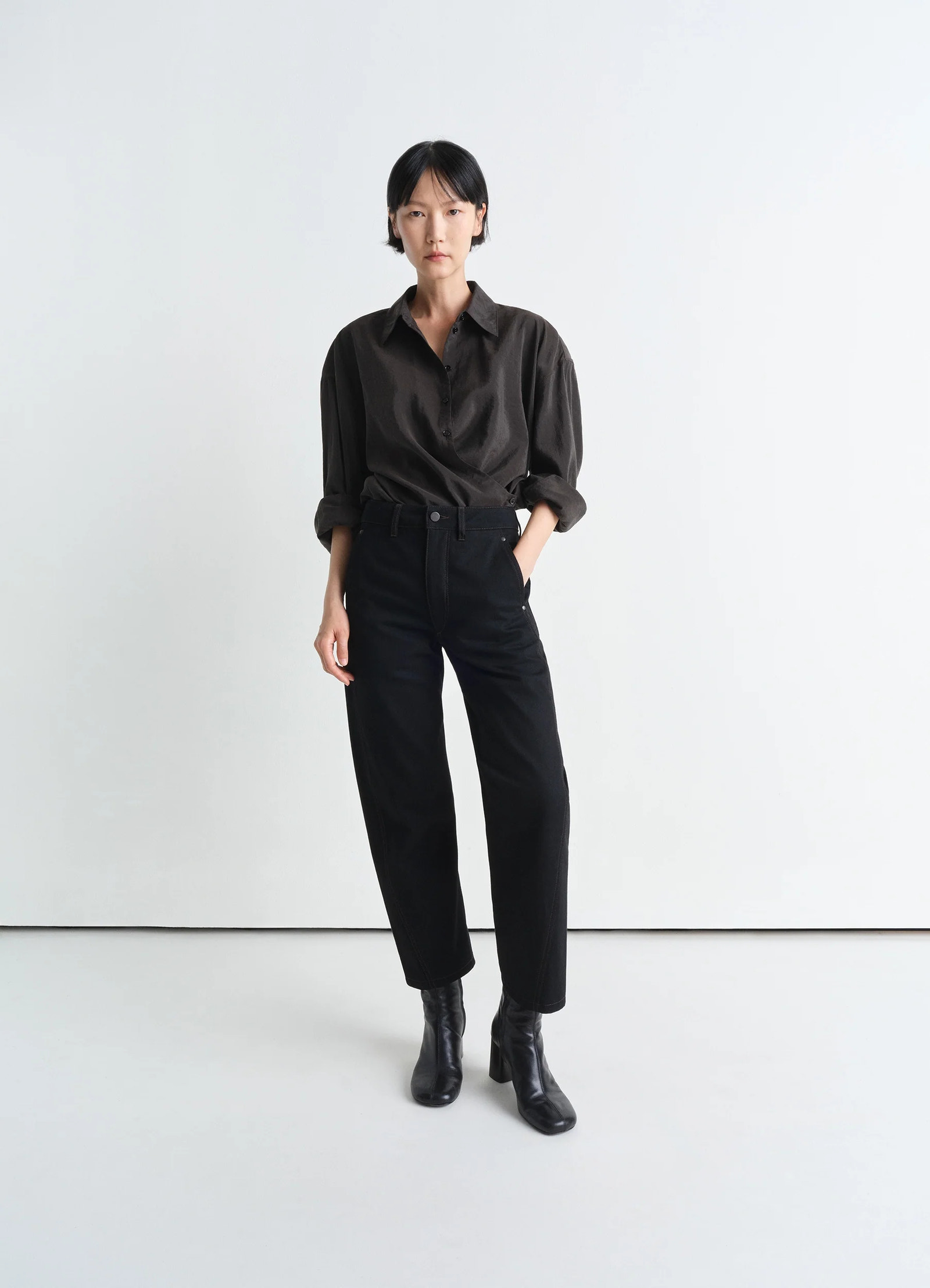 ツイスト パンツ - ブラック - ヘビーブラックデニム - ウィメンズ ツイスト パンツ - ブラック - ヘビーブラックデニム - ウィメンズ