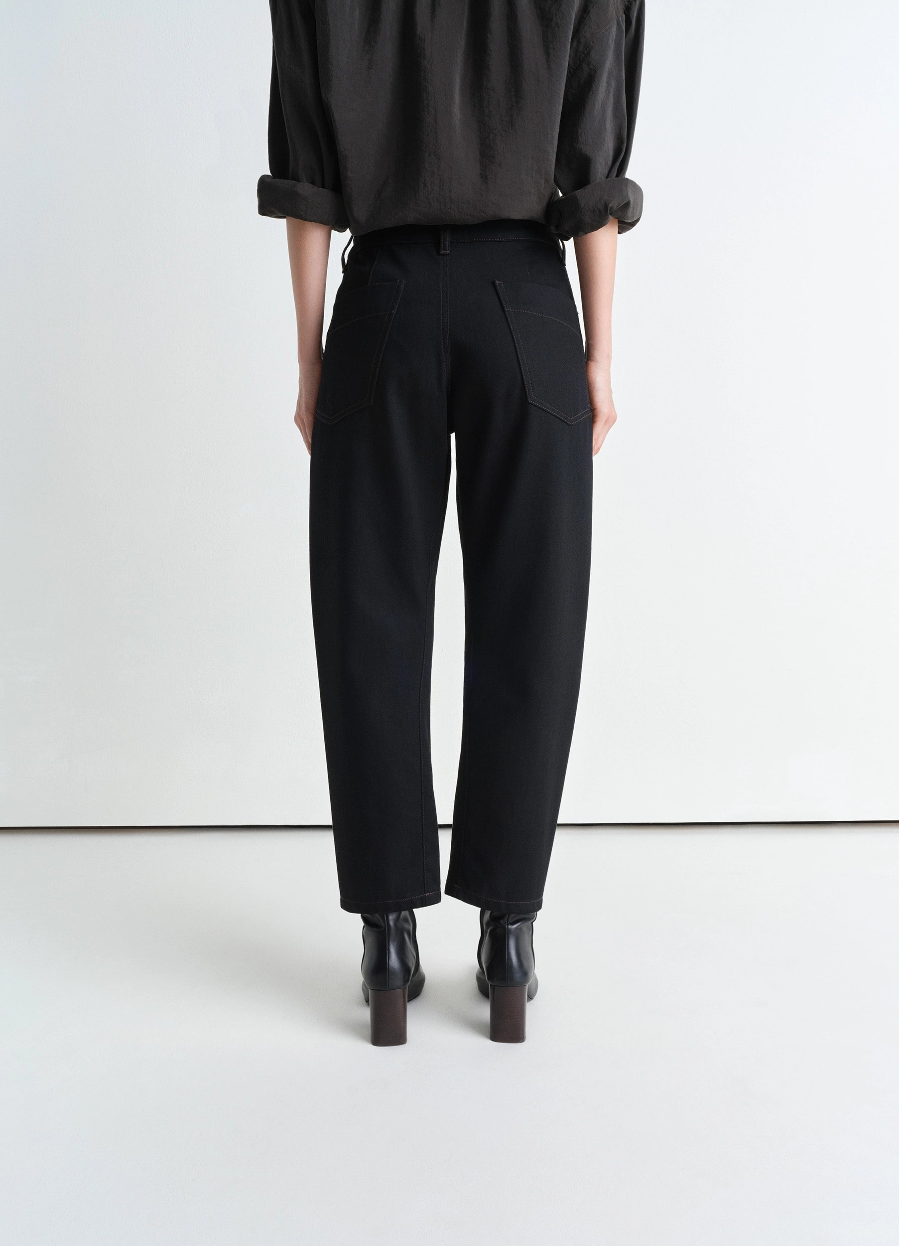 最終値下lemaire TWISTED WORKWEAR PANTS 最終値下lemaire TWISTED WORKWEAR PANTS
