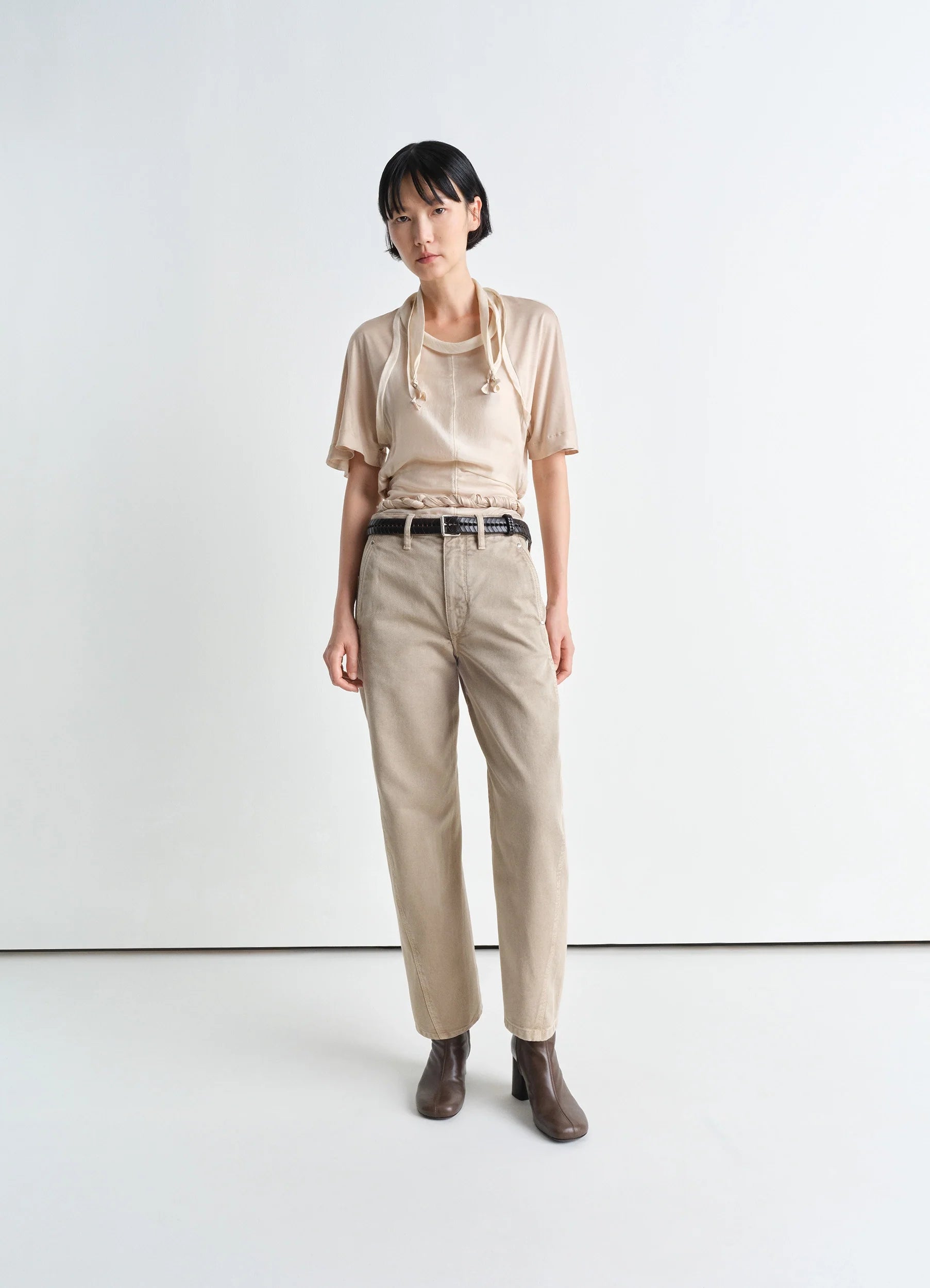 Natural Beige High Waisted Curved Pants | LEMAIRE Natural Beige High Waisted Curved Pants | LEMAIRE
