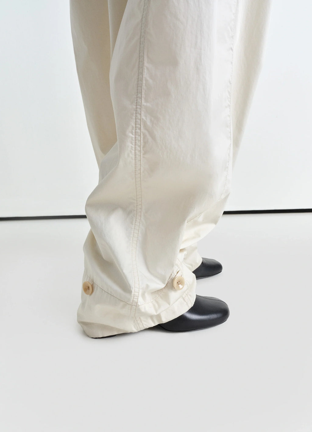 ソフト ボリューム パンツ