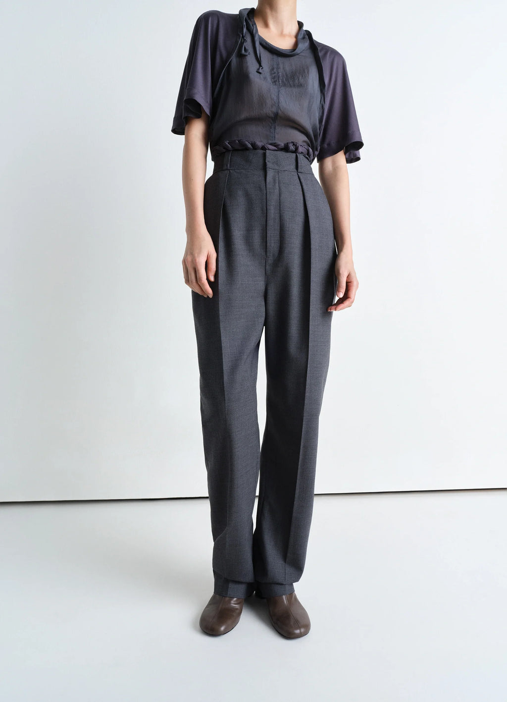 SOFT-HOSE MIT TIEFEM SCHRITT