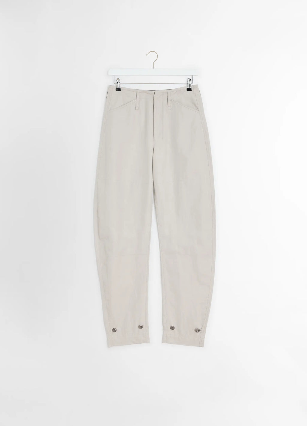 テーパード パンツ