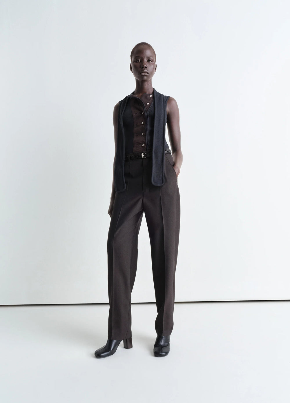 Lemaire Belted Tailored Pants in Mottled Tropical Poly-Wool, model shot, Front view Straight cut tapered leg