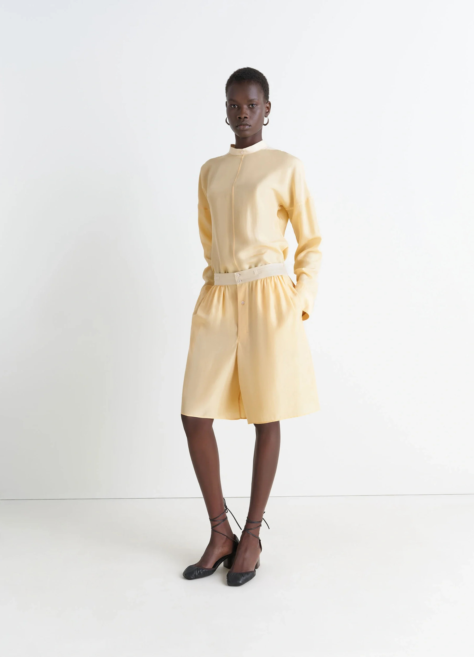 Lemaire soft shorts in silk pongee, model shot, front view relaxed fit