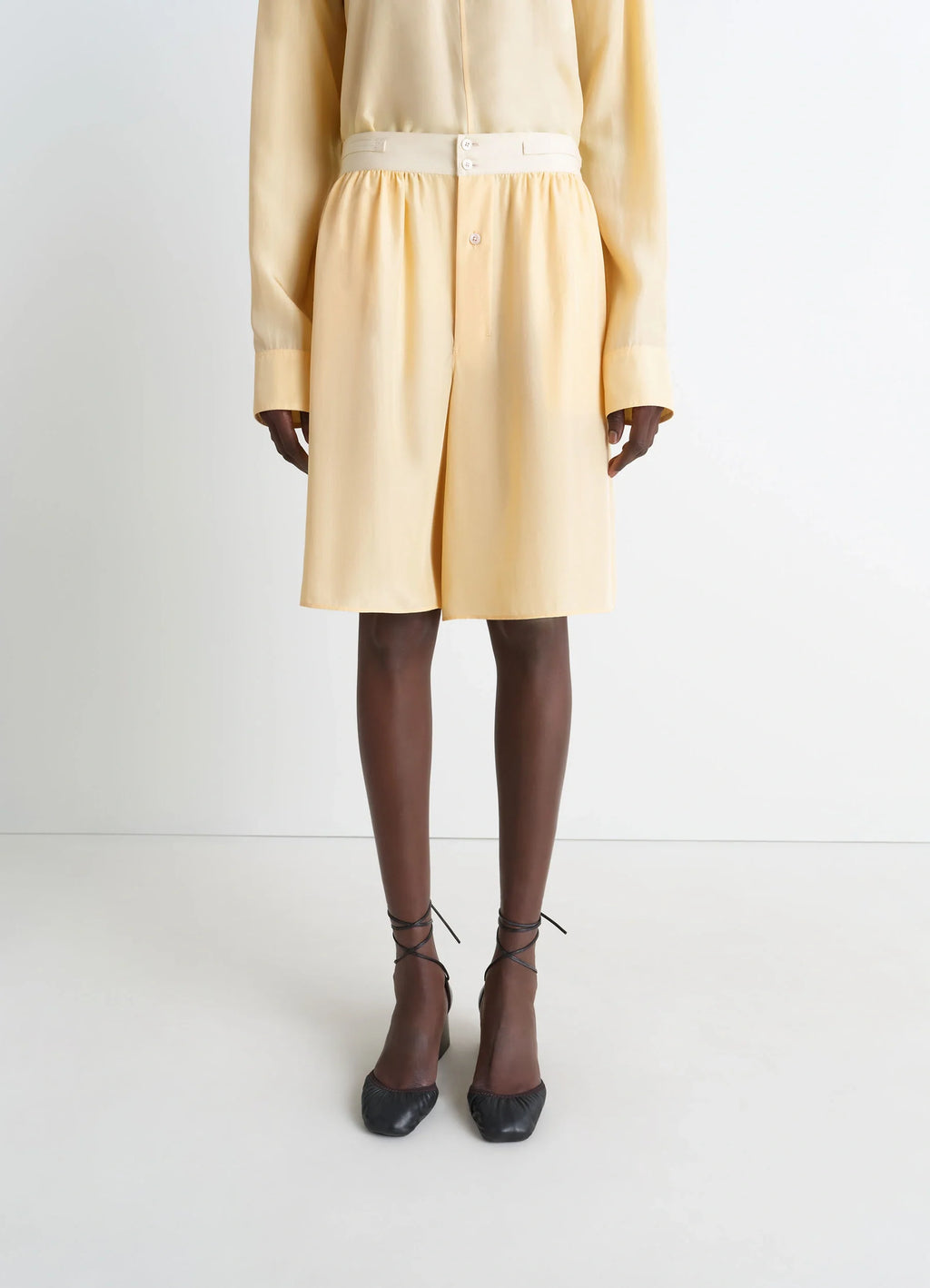 Lemaire Soft Shorts in Silk Pongee, model shot, centered front view gathered waist