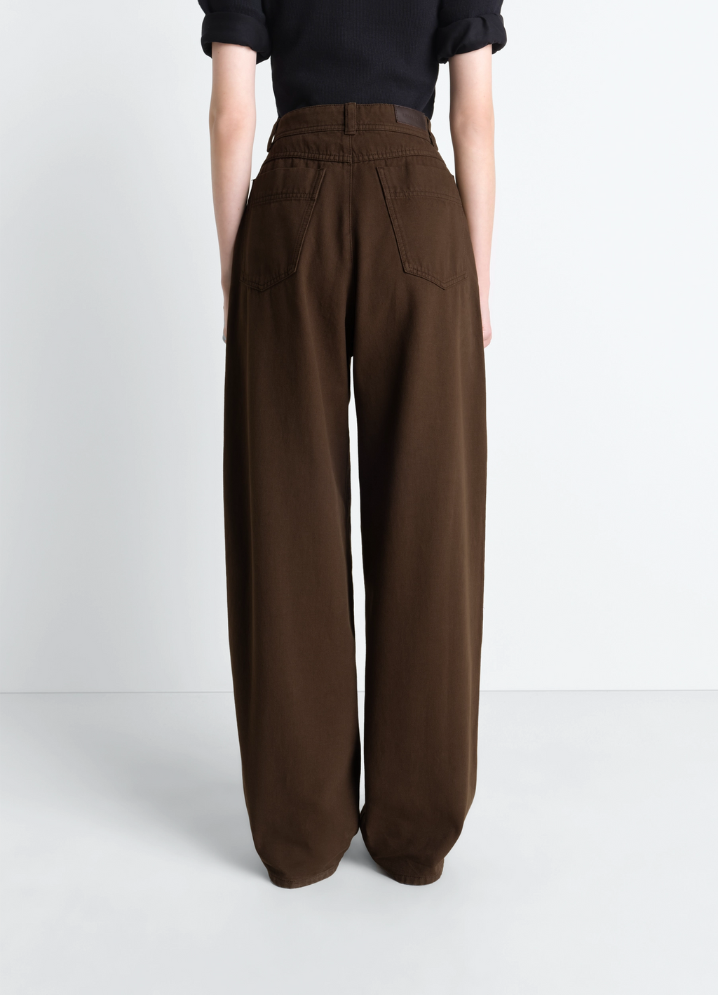 Large pants in dyed broken twill