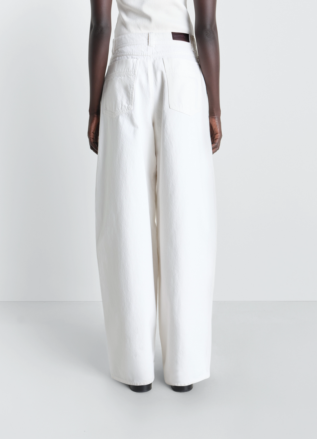 大きいサイズのパンツ