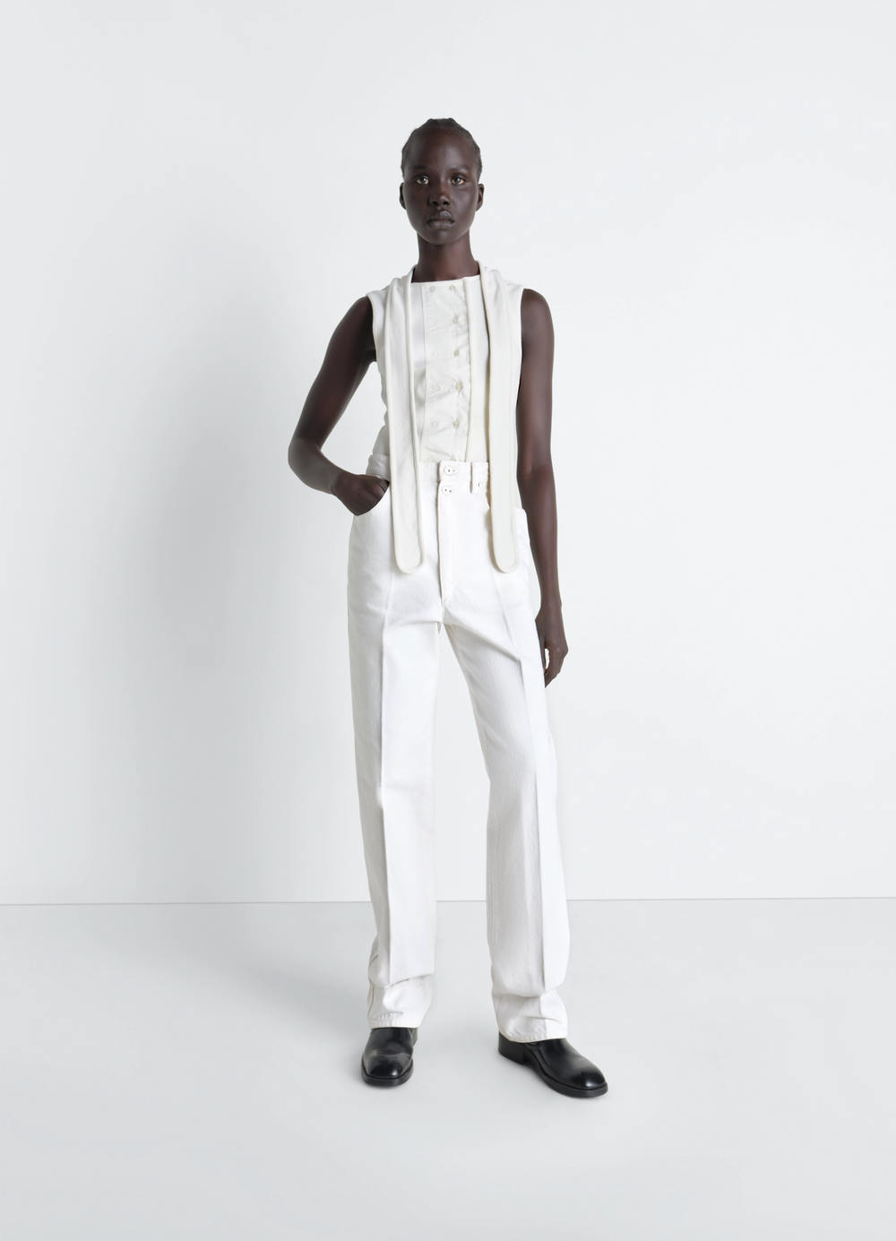 ハイウエストストレートパンツ