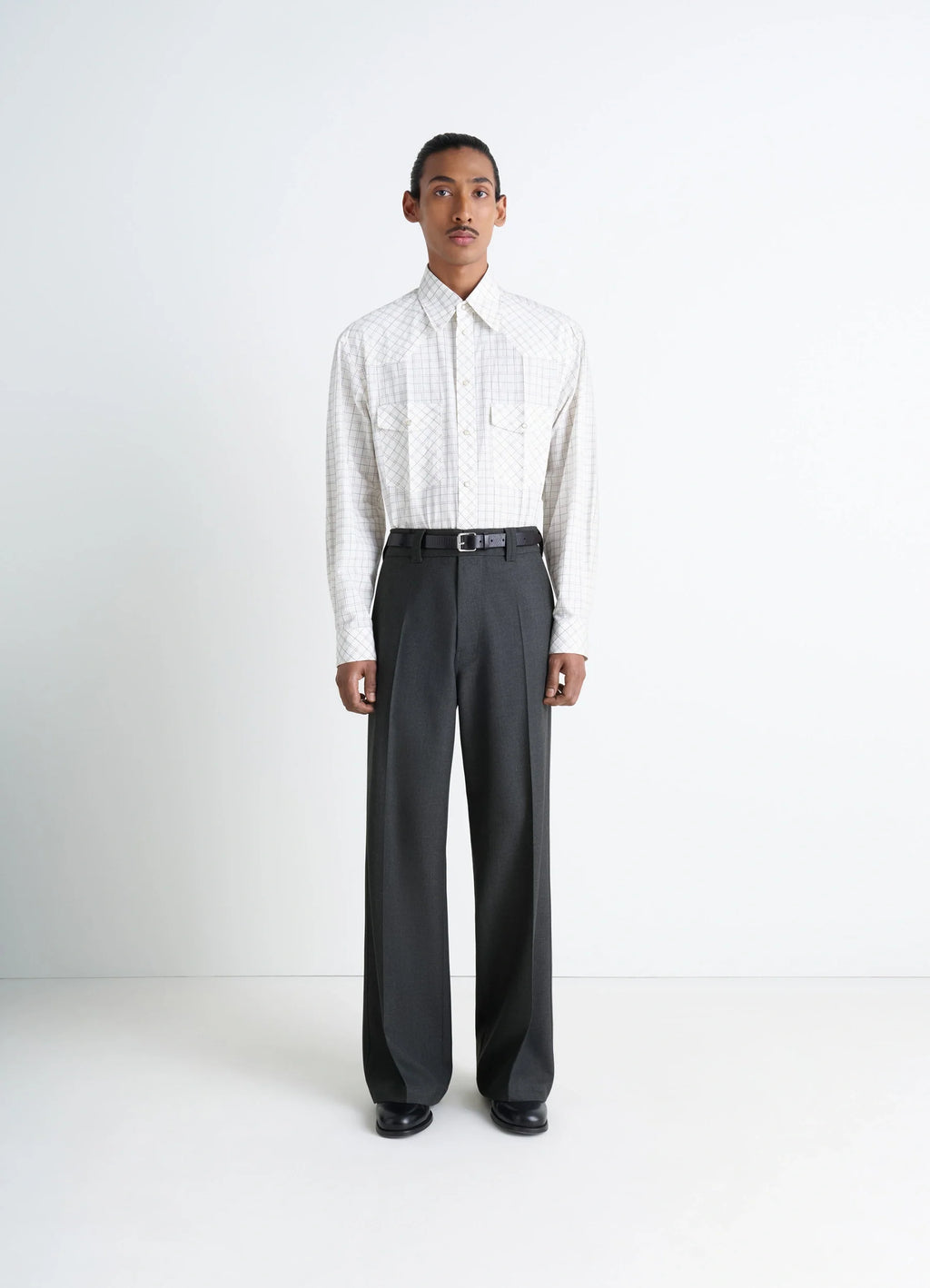 Lemaire Straight Tailored Pants in Grey Wool-Blend Suit Fabric, model shot, Front view Wide leg pleated