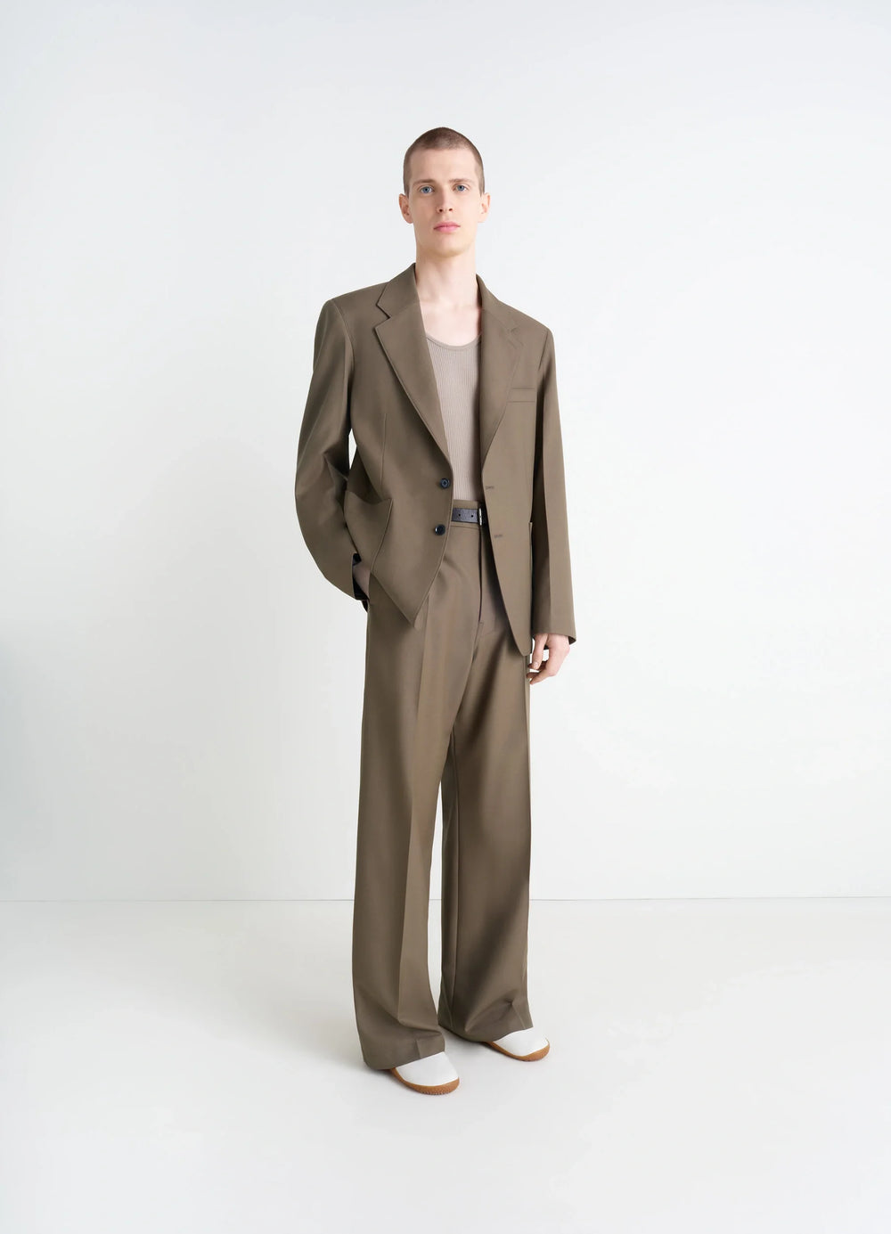 Straight Tailored Pants in Wool-blend in Twill Weave, model shot, three-quarter view relaxed drape