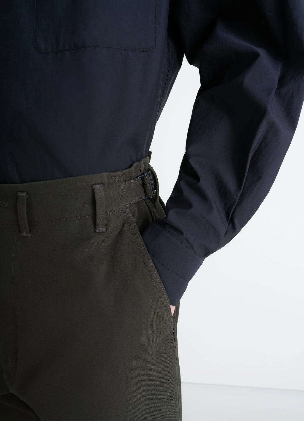 Lemaire Carrot Pants in Thick Cotton Twill, model shot, side detail shot hip pocket detail