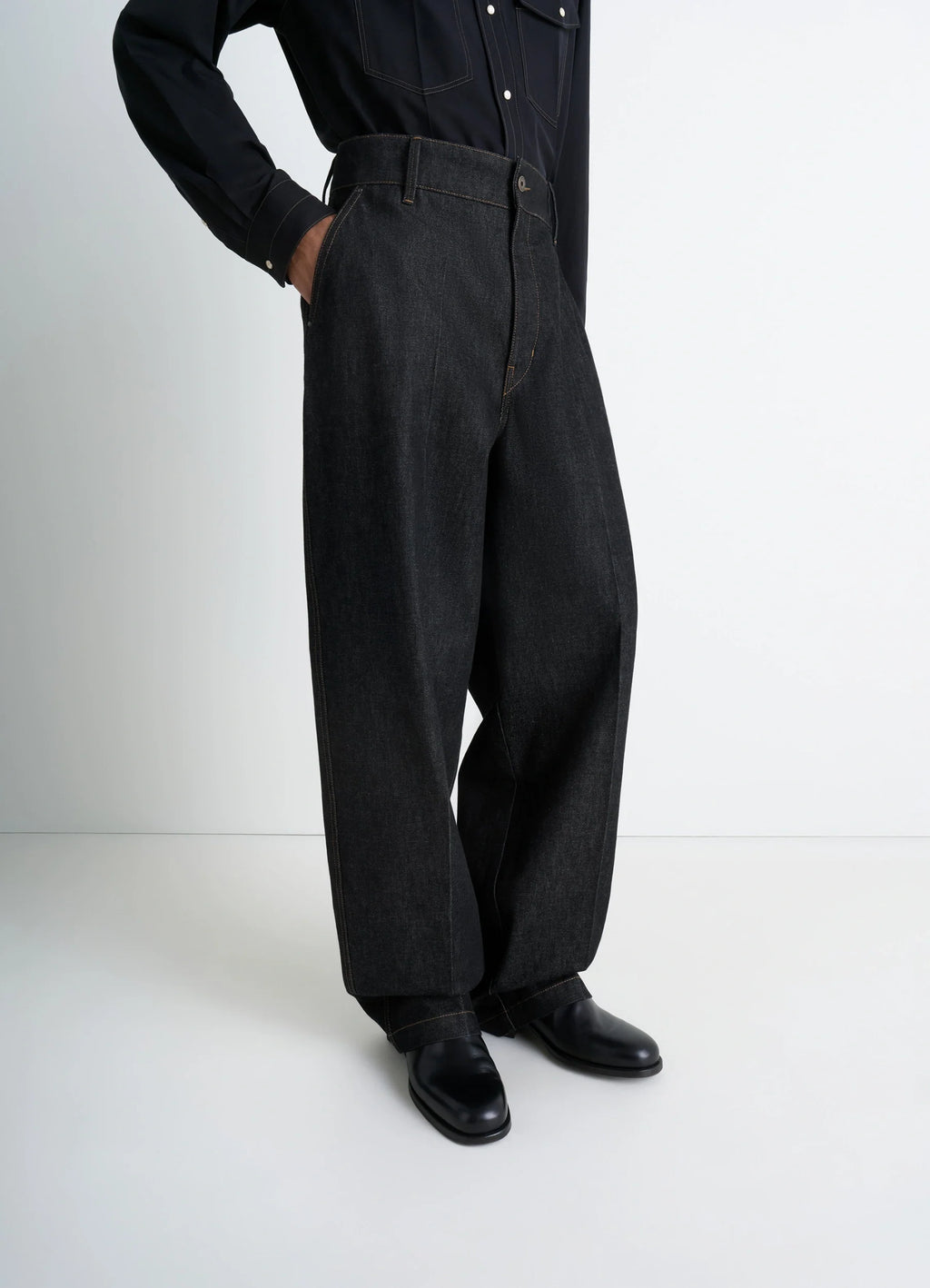 Lemaire Maxi Barrel Workwear Pants in Thick Yarn-Dyed Slate Denim, model shot, side view high waist