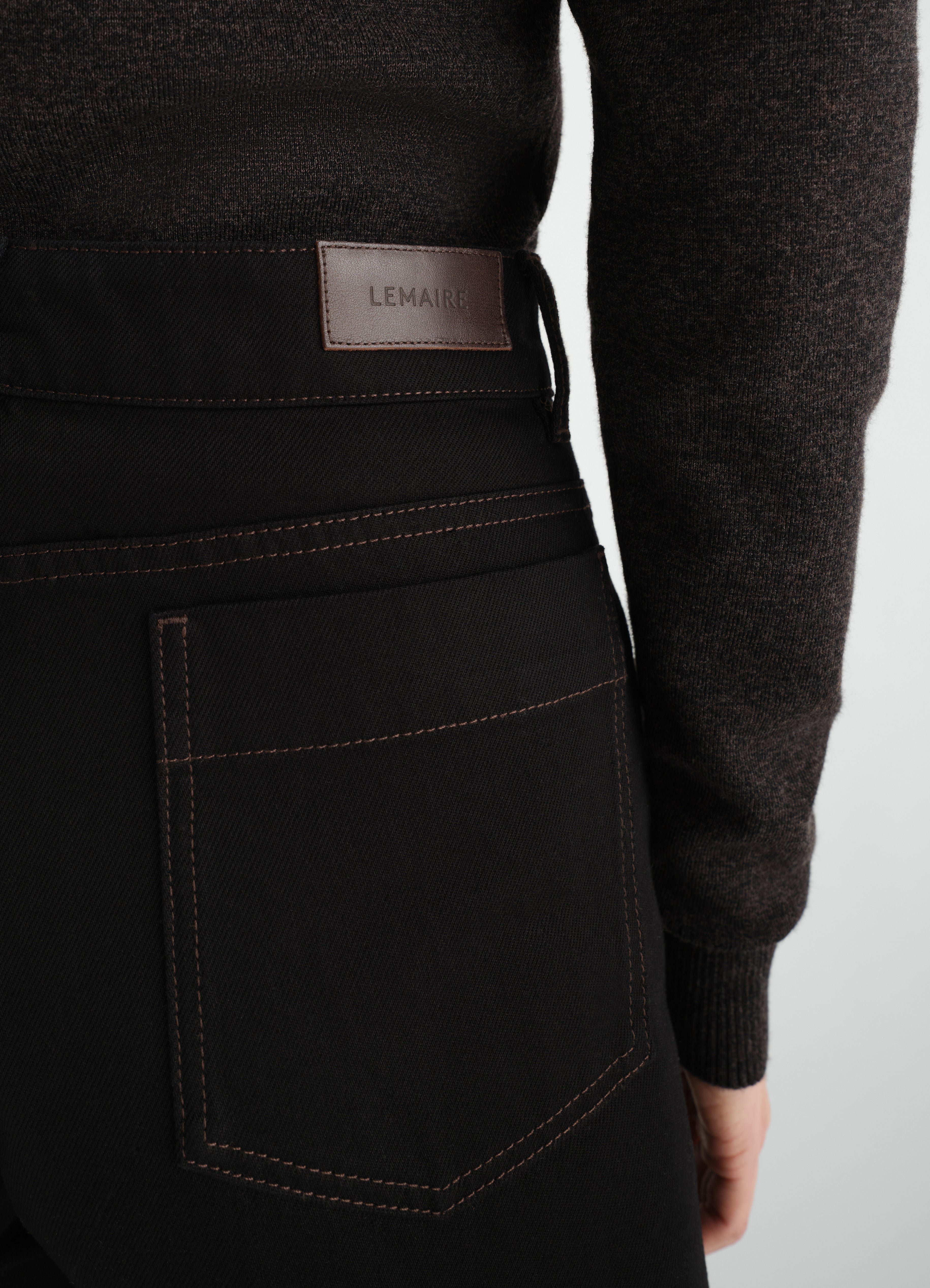 HIGH WAISTED CURVED PANTS IN DENIM - Black - Heavy Black Denim