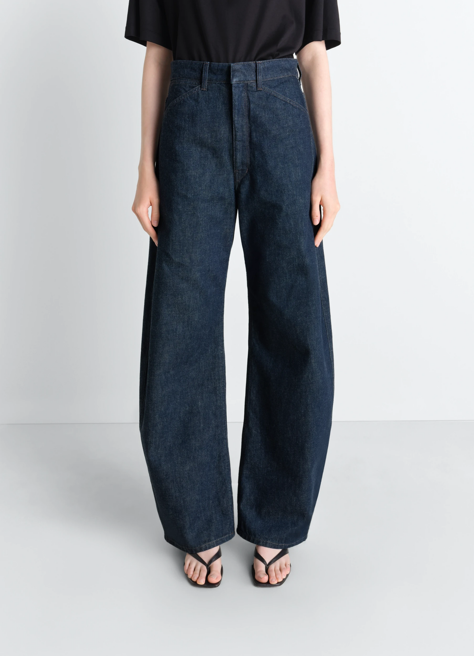 Curved hose mit hoher taille