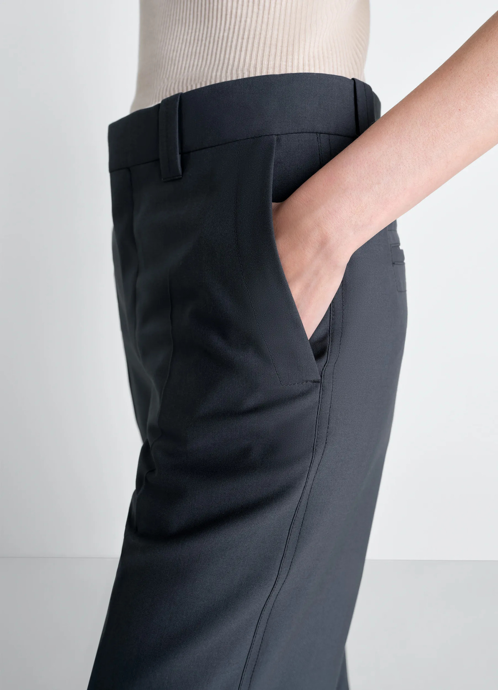 Straight tailored pants in polywool, model shot, close side detail high waist pockets