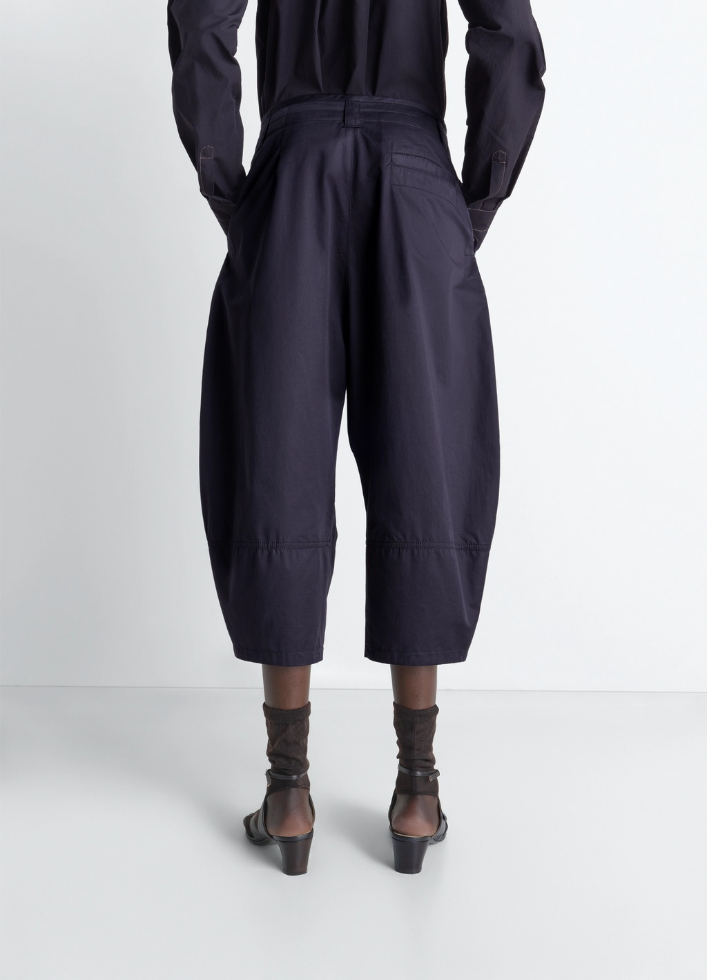 Volume bermudas in cotton satin