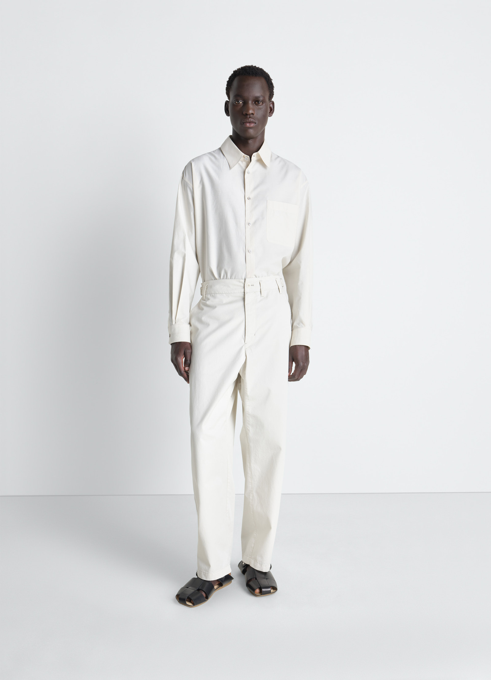 Schmal zulaufende arbeitshosen aus baumwollköper