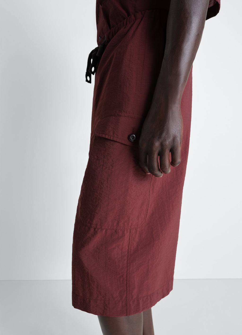 Cargo easy shorts in washed technical cotton