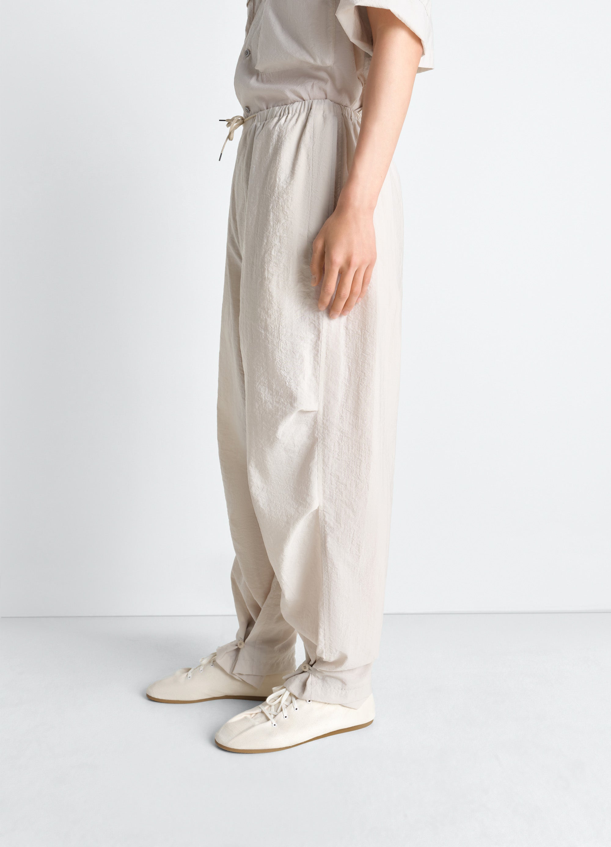 新品 plage parachute パンツ パラシュート コクーン ウォッシュドテクニカルコットンのパラシュートパンツ - Plaster