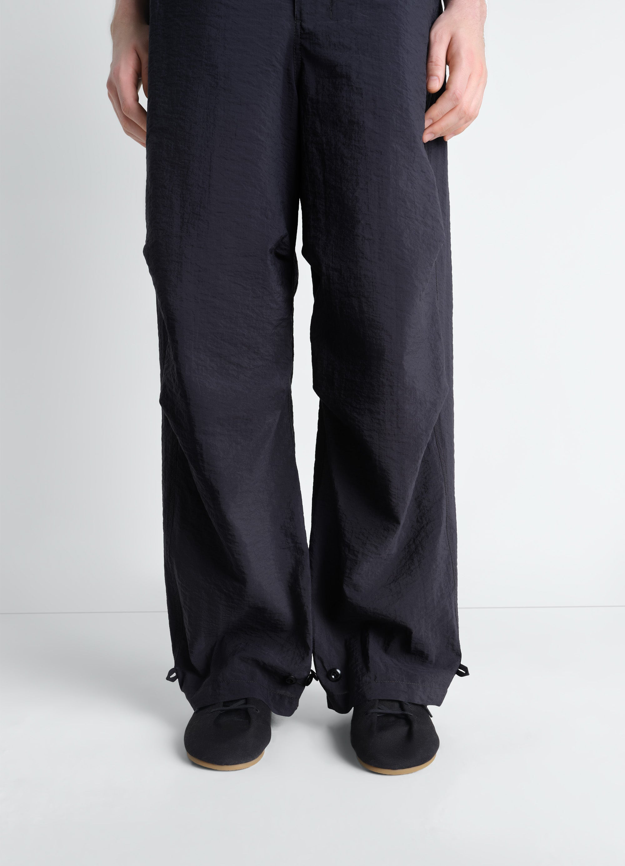 PARACHUTE PANTS IN WASHED TECHNICAL COTTON - Squid Ink - Washed