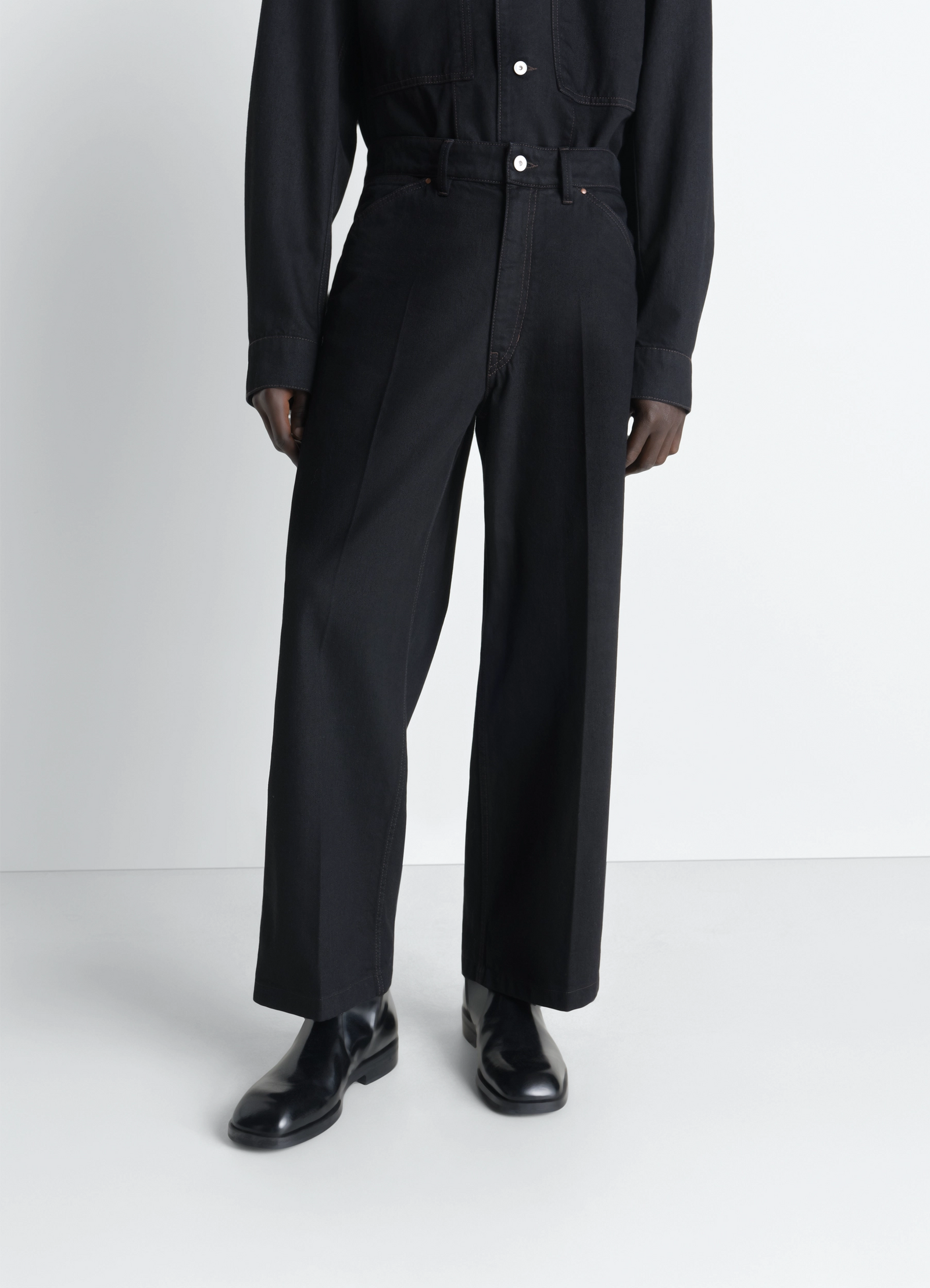 Lemaire wide pants in black denim, model shot, side view high waist