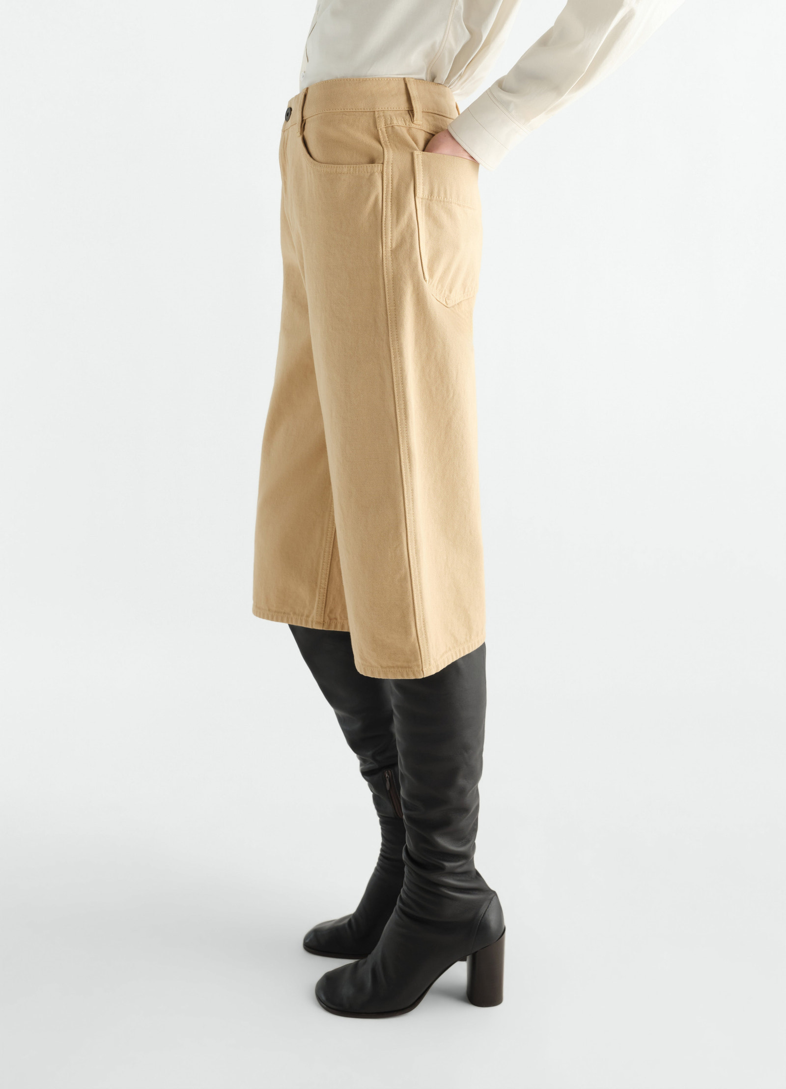 Five-pocket bermuda shorts in heavy garment-dyed broken twill