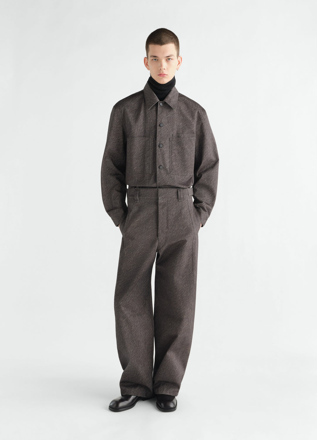 Maxi pants in brown diagonal printed cotton LEMAIRE worn by a model front view with matching jacket and black turtleneck