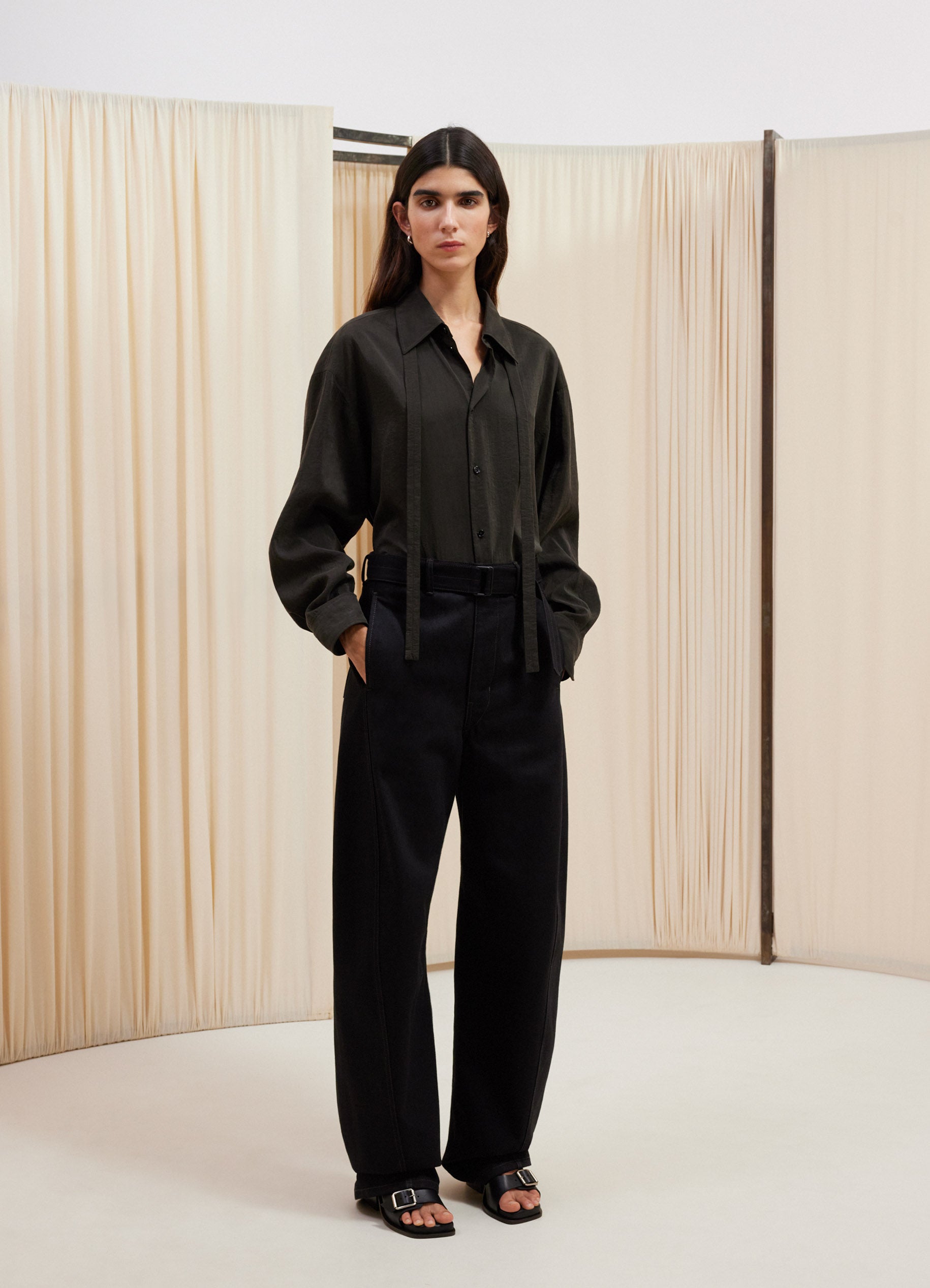 Black Twisted Belted Pants in Heavy Denim | LEMAIRE